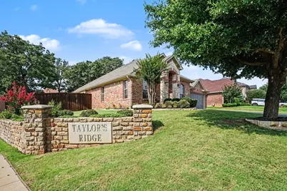 2801 Warwick Drive, Corinth, TX 76210 - Photo 31