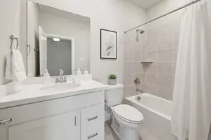 2521 Hampstead Ln., Carrollton, TX 75010 - Photo 17