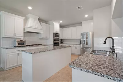 748 Sandbox Drive, Little Elm, TX 76227 - Photo 9