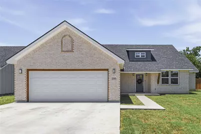 2103 Brooke Lane, Brownwood, TX 76801 - Photo 3