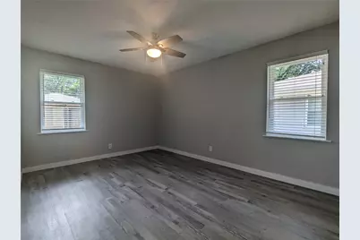 10008 Olmos Drive, Dallas, TX 75218 - Photo 11