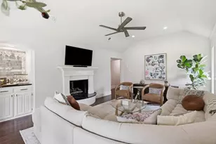 2626 Mariposa Cir, Plano, TX 75075 - Photo 17