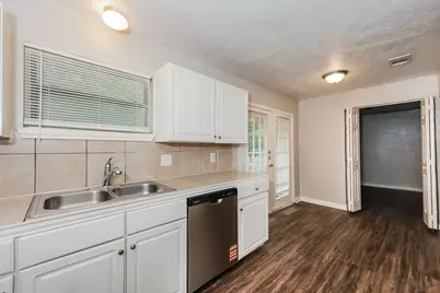 1504 Valley View Street, Mesquite, TX 75149 - Photo 9