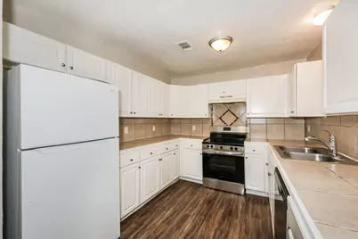 1504 Valley View Street, Mesquite, TX 75149 - Photo 7