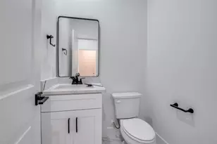 3413 Wendelkin St, Dallas, TX 75215 - Photo 9