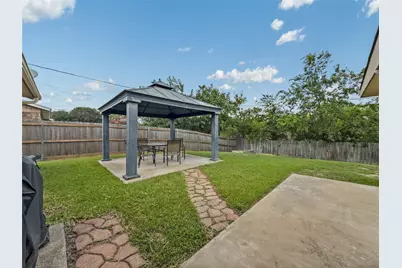 6412 Storm Drive, Watauga, TX 76148 - Photo 19