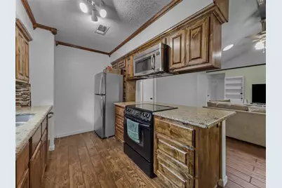 6412 Storm Drive, Watauga, TX 76148 - Photo 7