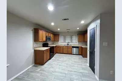 10445 Hideaway Trail, Fort Worth, TX 76131 - Photo 5
