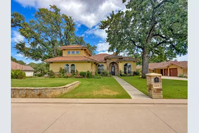 1012 Catalina Bay Boulevard, Granbury, TX 76048 - Photo 1