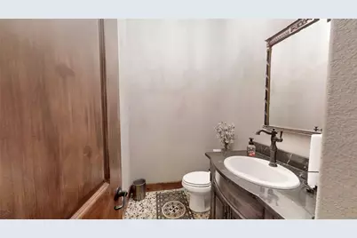 1012 Catalina Bay Boulevard, Granbury, TX 76048 - Photo 11