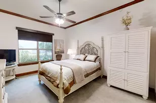 1012 Catalina Bay Blvd, Granbury, TX 76048 - Photo 15