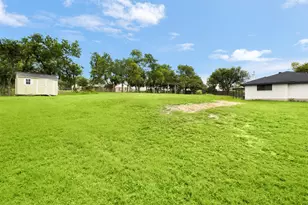 102 Pecan Ln, Oak Leaf, TX 75154 - Photo 33