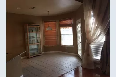 3528 Sweetspring Drive, Carrollton, TX 75007 - Photo 13