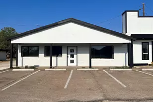 1216 Fort Worth Dr, Denton, TX 76205 - Photo 1