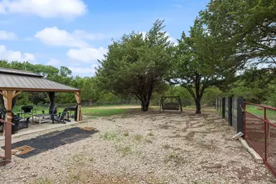 1070 County Road 3030, Bonham, TX 75418 - Photo 27