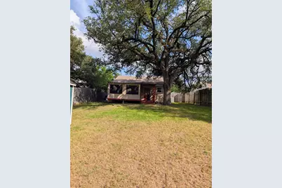 1701 Meridian Avenue, Waco, TX 76708 - Photo 1