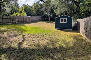 1701 Meridian Ave, Waco, TX 76708 - Photo 9