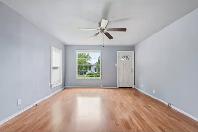 2713 35th Street, Fort Worth, TX 76106 - Photo 9