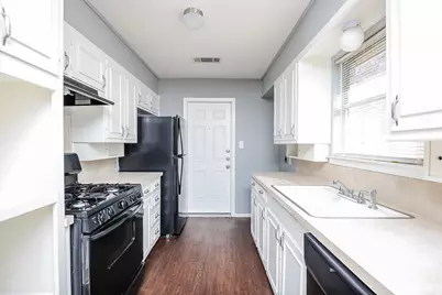 6709 Alma Street, Forest Hill, TX 76140 - Photo 7
