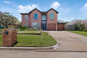 7929 Whispering Woods Ln, North Richland Hills, TX 76182 - Photo 1