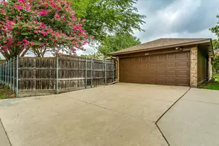 808 Sandhurst Dr, Plano, TX 75025 - Photo 23