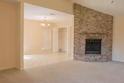 808 Sandhurst Drive, Plano, TX 75025 - Photo 7