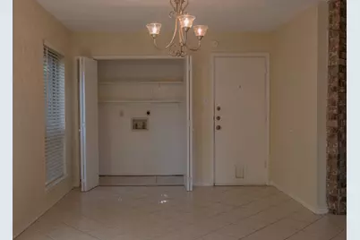 808 Sandhurst Drive, Plano, TX 75025 - Photo 11