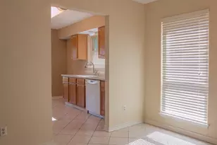 808 Sandhurst Dr, Plano, TX 75025 - Photo 9