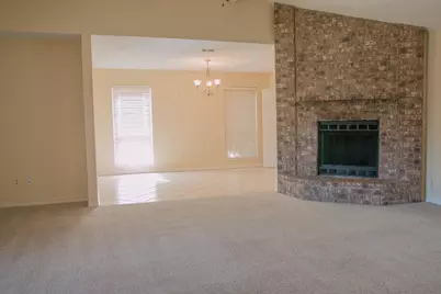 808 Sandhurst Drive, Plano, TX 75025 - Photo 5