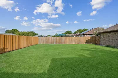 808 Sandhurst Drive, Plano, TX 75025 - Photo 27