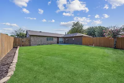 808 Sandhurst Drive, Plano, TX 75025 - Photo 29