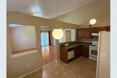 9520 Culberson Street, Dallas, TX 75227 - Photo 5