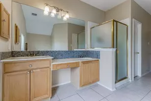 3926 Rolling Oaks Dr, Carrollton, TX 75007 - Photo 13