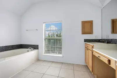 3926 Rolling Oaks Drive, Carrollton, TX 75007 - Photo 13