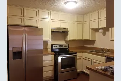 6919 W Cleburne Road, Fort Worth, TX 76133 - Photo 15