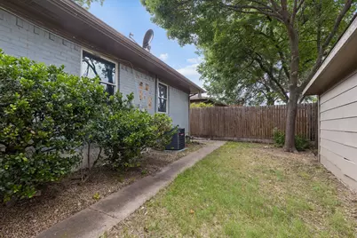 2107 English Drive, Garland, TX 75041 - Photo 25