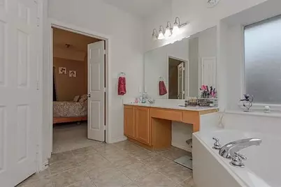 2713 Clubhouse Drive, Denton, TX 76210 - Photo 11