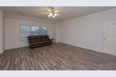 2713 Clubhouse Drive, Denton, TX 76210 - Photo 15