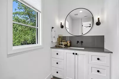4437 Grassmere Lane, University Park, TX 75205 - Photo 29