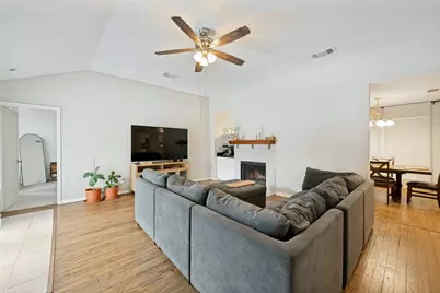 6400 Betsy Ross Drive, Arlington, TX 76002 - Photo 3