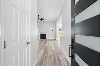 318 Landsburg Lane, College Station, TX 77845 - Photo 5