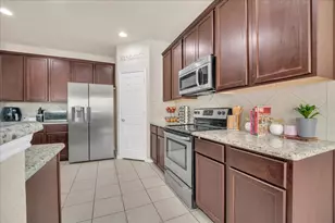 1820 Christopher Creek Dr, Little Elm, TX 75068 - Photo 11