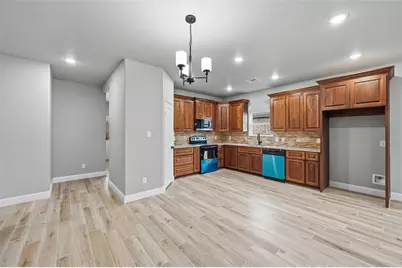 308 Lewis Street, Cleburne, TX 76031 - Photo 5