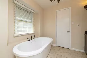 4304 Ireland Dr, The Colony, TX 75056 - Photo 21