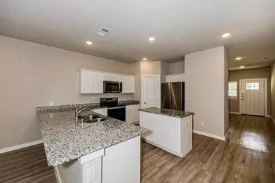 325 Niki Drive, Lewisville, TX 75057 - Photo 5
