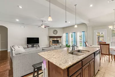 233 Hawks Ridge Trail, Burleson, TX 76028 - Photo 11