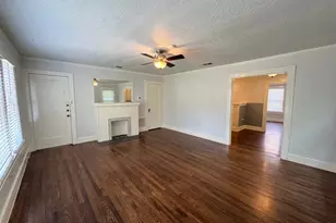 515 Monticello Dr, Fort Worth, TX 76107 - Photo 9