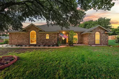 212 Sherwood Oaks Drive, Waco, TX 76705 - Photo 1