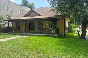 5802 Hudson, Dallas, TX 75206 - Photo 1
