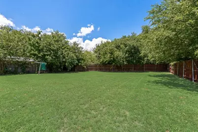 827 Taylor Street, Lancaster, TX 75134 - Photo 31